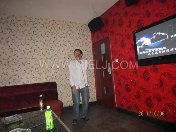 2011年10月，鄭州企鵝糧油機(jī)械有限公司--外貿(mào)部，十一國(guó)慶節(jié)團(tuán)體活動(dòng)！(圖13)