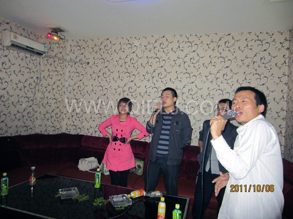 2011年10月，鄭州企鵝糧油機(jī)械有限公司--外貿(mào)部，十一國(guó)慶節(jié)團(tuán)體活動(dòng)！(圖1)