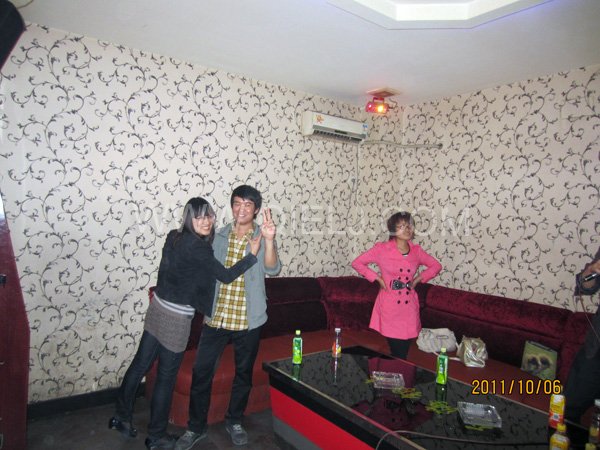 2011年10月，鄭州企鵝糧油機(jī)械有限公司--外貿(mào)部，十一國(guó)慶節(jié)團(tuán)體活動(dòng)！(圖7)