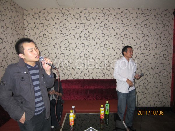 2011年10月，鄭州企鵝糧油機(jī)械有限公司--外貿(mào)部，十一國(guó)慶節(jié)團(tuán)體活動(dòng)！(圖8)