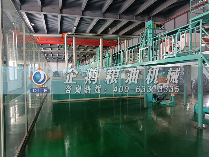 企鵝牌茶籽油雙螺桿榨油機(jī)，用心制造獲得客戶認(rèn)可(圖2)