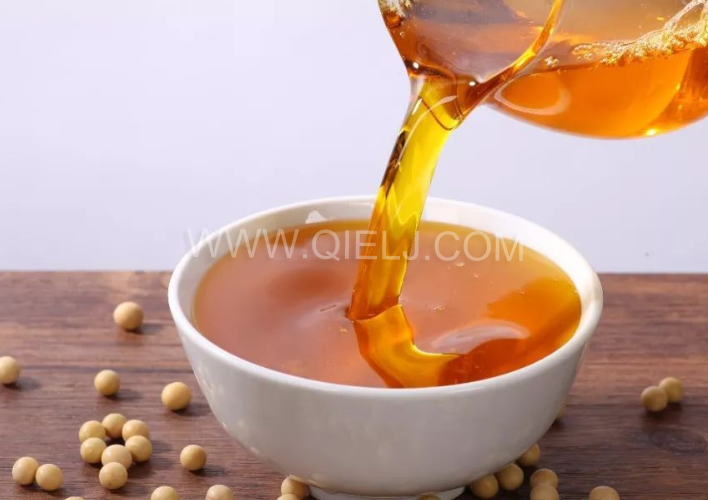 大豆油精煉加工設(shè)備，企鵝優(yōu)化工藝降低生產(chǎn)成本(圖1)